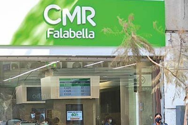 DFinanciero's tweet photo. 🔑 #DFULL 🛍️ Los contrastes del negocio financiero de Falabella en Chile, Argentina, Colombia y Perú https://t.co/IYDAmj6Xv9 https://t.co/37aoIucqjn