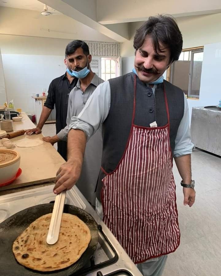 AKFixit's tweet photo. عید کا پہلا روز فکس اٹ فیملی ہوم کے بچوں کے ہمراہ گزارا۔
#FixitFamilyHome
#HomeForOrphans
#Fixit https://t.co/SYD2OOgeGN