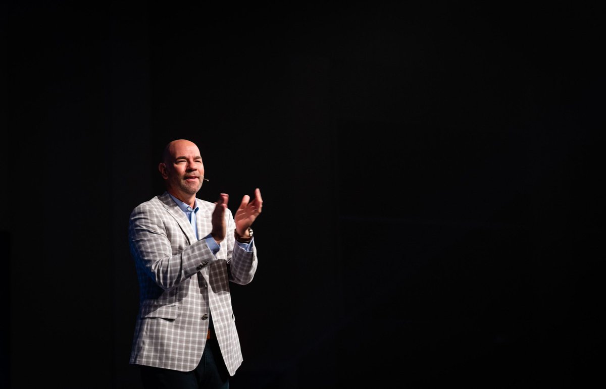 🥳 Today’s the day!! Tonight, at 7:00 pm, we will have an evening of worship and the word with special guest speaker, Lee McBride! 🥳
.
There is childcare available for kiddos age 5 and under.
.
5.13.21 | 7:00PM
5998 ELMORE RD | SOUTHAVEN
buff.ly/2AWfi1g