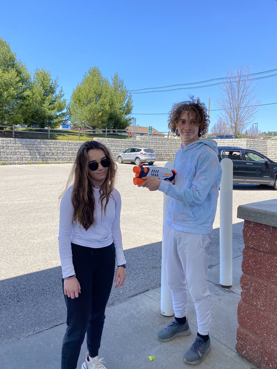 PCoveyou's tweet photo. Patrick Coveyou of H2hoes eliminated Macie Owens @PHS_WaterWars https://t.co/tVobCY0o54