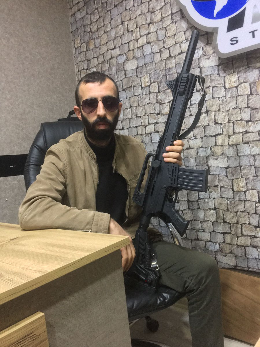 Ee biz boşuna mı buradayız babayiğit?