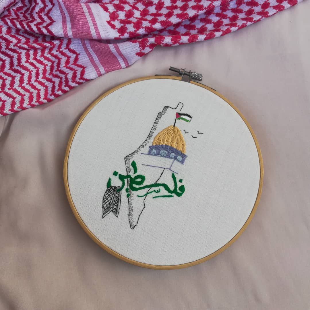 Angham_muhammad's tweet photo. عيدكُم مُقاومة 🇵🇸
#الشيخ_جراح
#انقذوا_حي_الشيخ_جراح
#savesheikhjarrah
#GazzaUnderAttack
#dmc
#embroidery
#hand_embroidery
#stitching https://t.co/KFtc3TNqrm