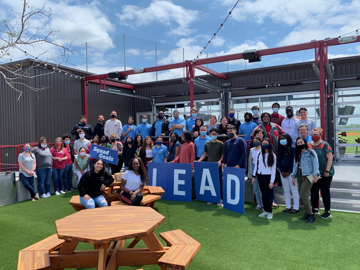 Thanks to the LEAD program and mentors for taking our students to TOP Golf today! #LionPrideRunsDeep