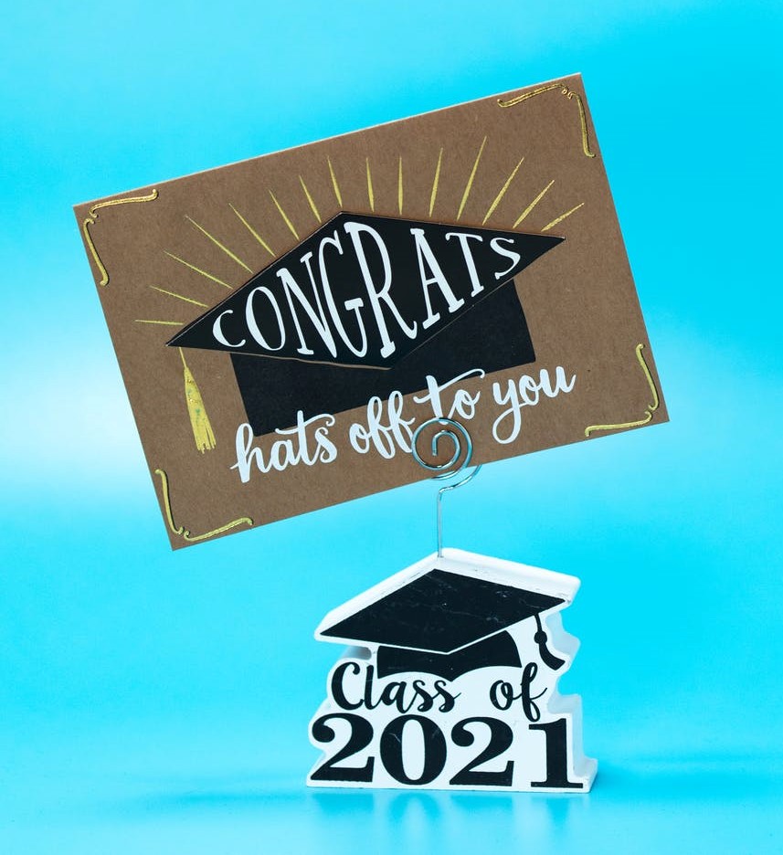 SVCcareers's tweet photo. Congratulations to the Senior Class of 2021 @MySaintVincent  Please complete this questionnaire that will help us determine where our seniors land after graduation.  
https://t.co/SlsbRxXOBd
Everyone who completes the survey will be entered to win a Saint Vincent diploma frame. https://t.co/1TrjUZGM1K