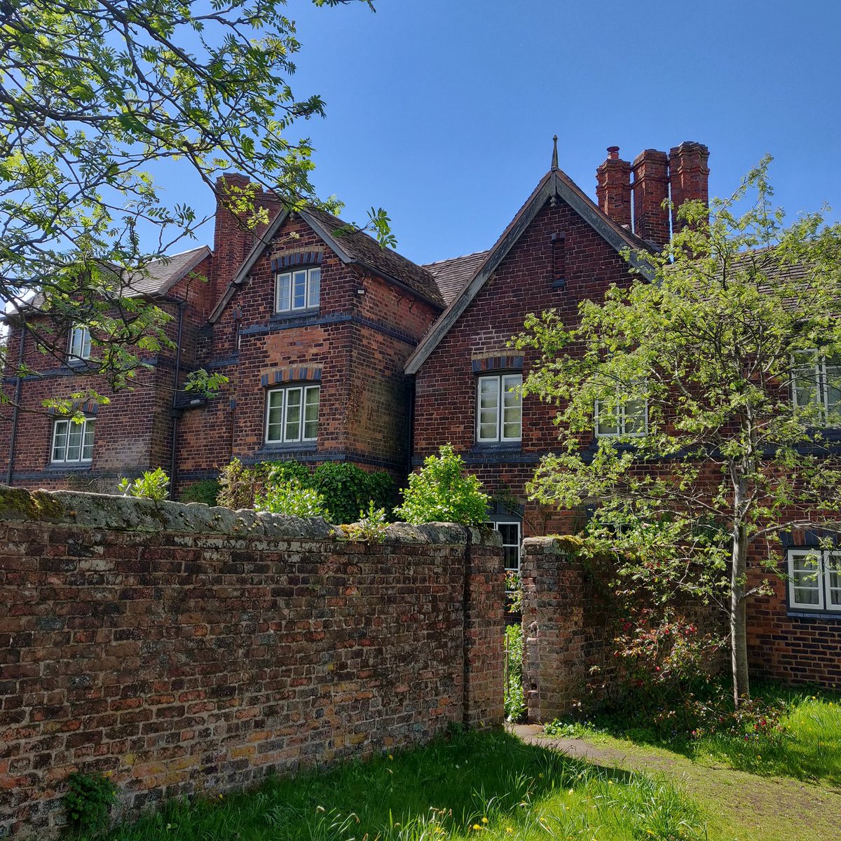 From the 17th May we are reopening the house to visitors.

Tickets for visits week commencing 17th May will be released tomorrow.

Please note tickets give access to the site and outdoor spaces. Access to the house is arranged on the day of your visit and cannot be pre-booked.