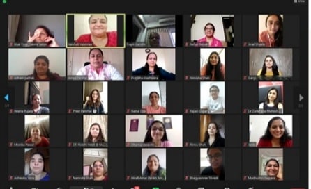 socialvaishali's tweet photo. Wonderful vibes at the MTM Multitasking Mommies Online Meet. Together We are Stronger. 
#MultitaskingMommies #OnlineMeet #VaishaliVaishnav https://t.co/QGCgsEvzwT