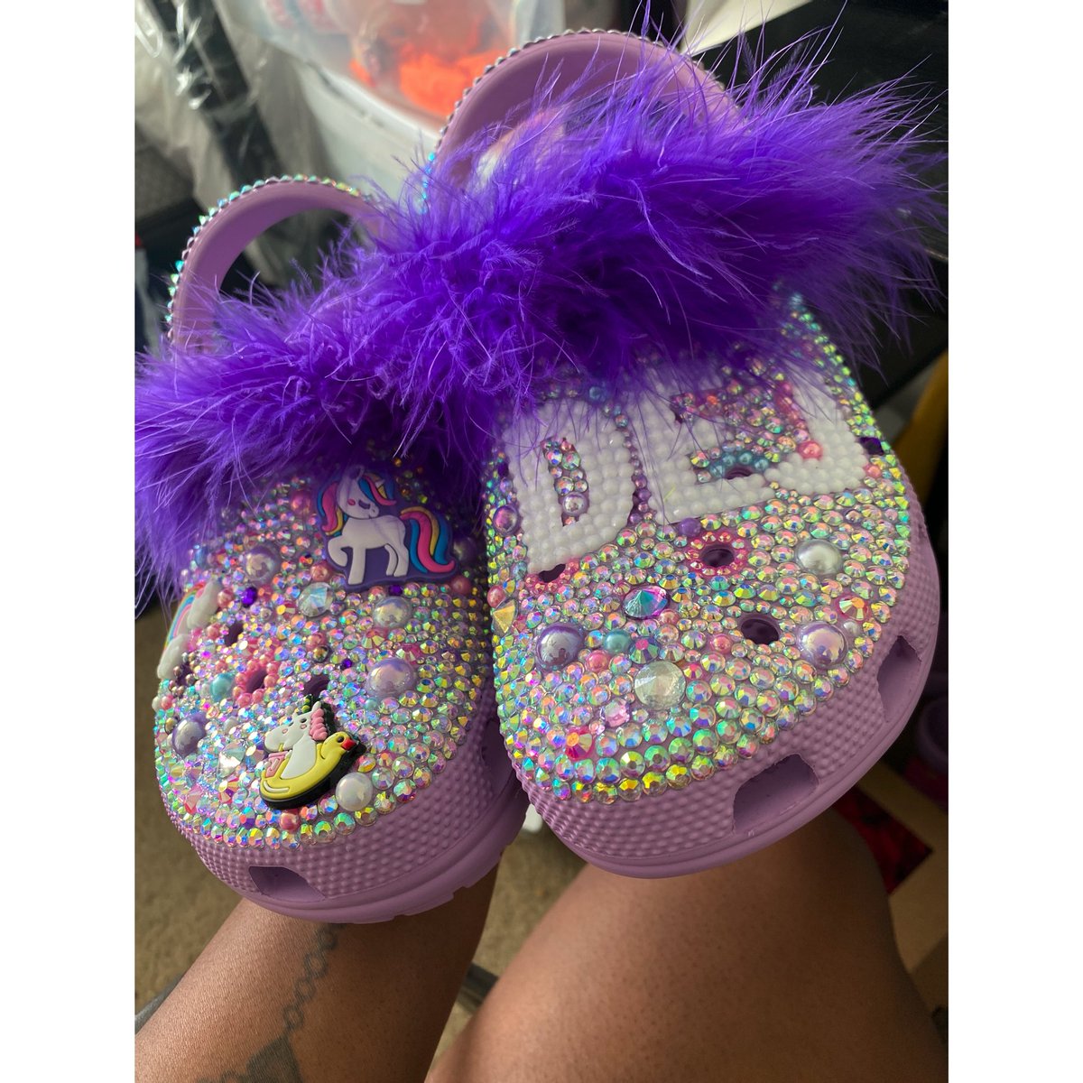 PrettyGirlJa_'s tweet photo. Can’t go wrong with purple crocs
#purplecrocs #supportsmallbusiness #SupportBlackBusiness #blacktwitter #shopblack #NICKIMINAJCROCS https://t.co/AUw1Q3Fg77