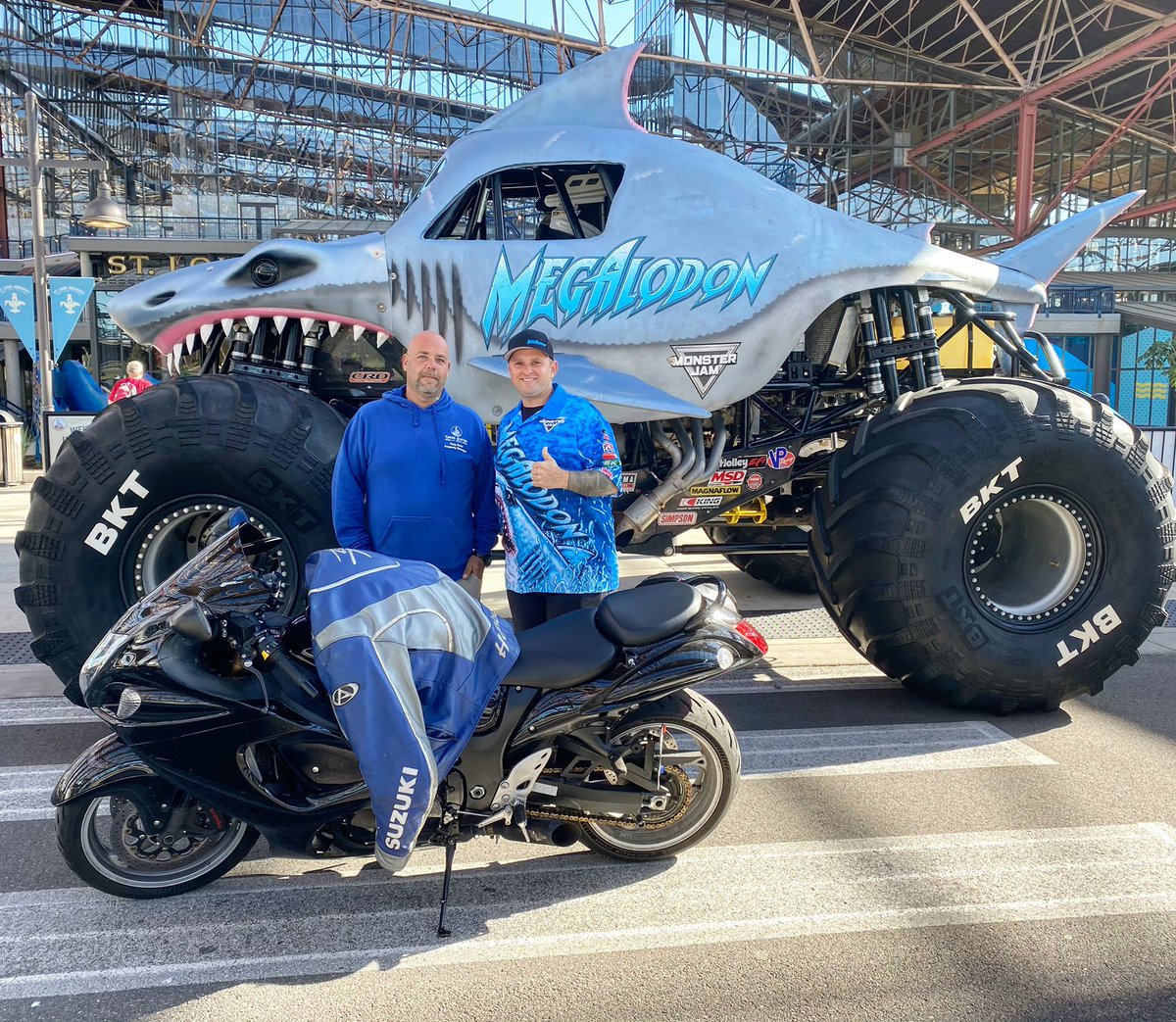 St. Louis Union Station (@unionstationstl) on Twitter photo Megalodon is here until 4pm! Come meet them!
Tickets still available for <a href="/MonsterJam/">Monster Jam</a> this weekend as well! 🦈🦈 Megalodon is here until 4pm! Come meet them!
Tickets still available for <a href="/MonsterJam/">Monster Jam</a> this weekend as well! 🦈🦈
