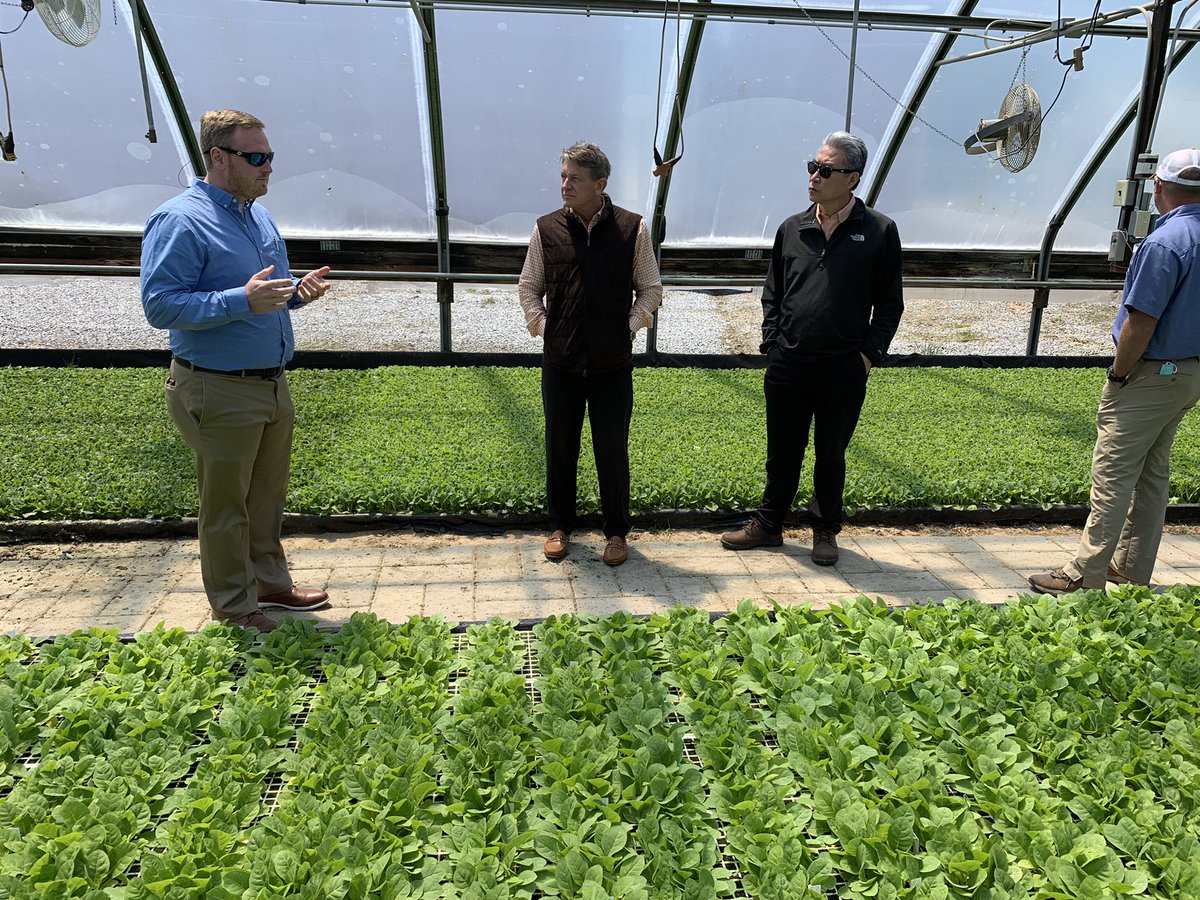 UT President Boyd visits UT Highland Rim AgResearch Center @UT_President @UTIAg