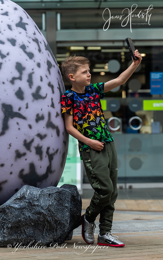 YPinPictures's tweet photo. The return of #Leeds #Jurassic Trail with a brand new #dinosaur #Egg #Hunt using #AugmentedReality #App lets your favourite #prehistoric #megabeast come to #life on the #StreetsofLeeds @LeedsNews @PoucherPR @LeedsBID @MarisaCashill @IanDayPix @LauraCollinsYPN  #cretaceous period https://t.co/IfIfKwwGnx