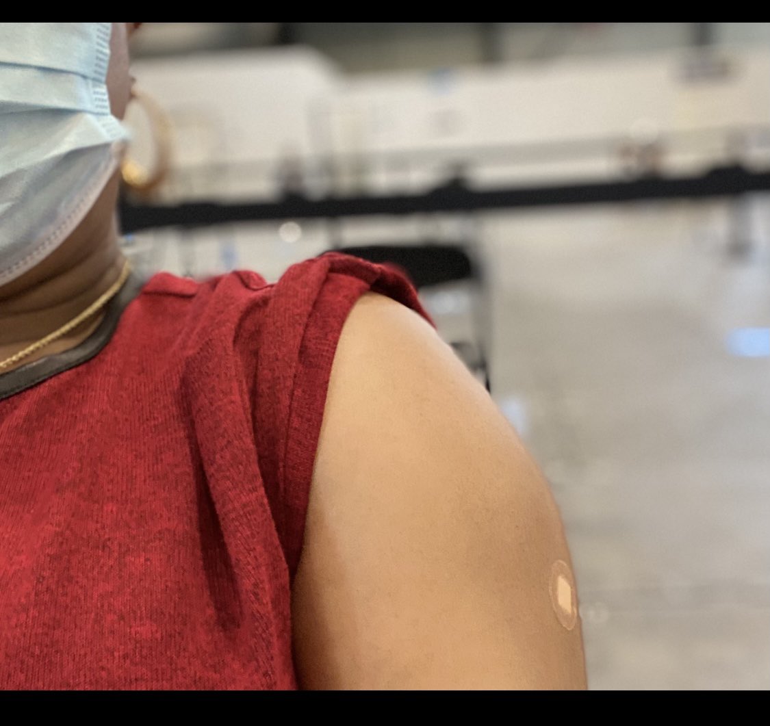 ldyne22's tweet photo. I’m gladly part of the sheeps club. Hope my cell phone reception gets better from now on🤪 Je suis contente d’être membre du club des moutons. J’espère que la réception de mon cellulaire sera désormais grandement améliorée 🤪 #ByeRona #HelloFamilyAndFriends https://t.co/aJPrlH7s4C