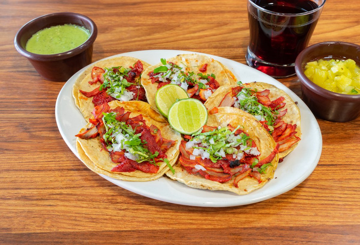 TacosElPata's tweet photo. #FelizJueves mis queridos #TacoFans
¿Cómo durmieron? ¿Ya comieron? Vénganse por un taquito que se enfrían. 😉🌮 https://t.co/tOKtLTSr08