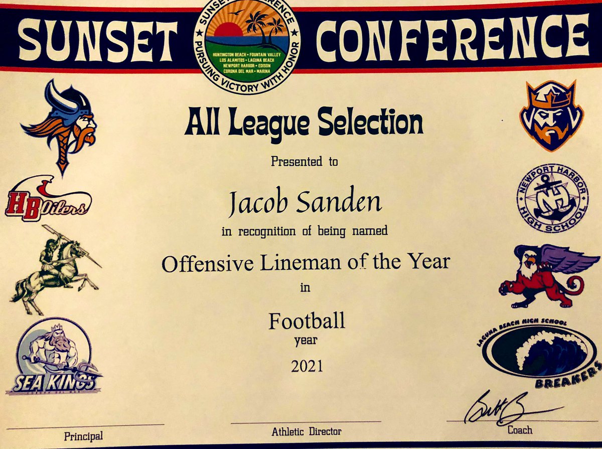We TRIED to tell y’all Sunset Conference!! 🤷‍♂️

Congrats to <a href="/sanden_jacob/">Jacob Sanden</a> on being named the Sunset Conference 2021 Offensive Lineman of the Year and 1st Team All League!!

(On a torn meniscus btw)
📷: @JPWestPhoto 

#5AS1
