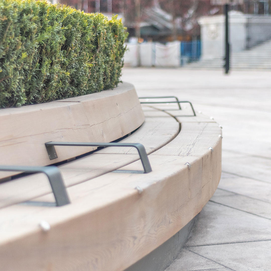 hapacobo's tweet image. Come join us at the newly designed #RobsonPlaza. The perfect place to meet, gather &amp;amp; celebrate! Be sure to also visit robsonplaza.ca to take our survey and learn more about the history leading to the completion of the pedestrian precinct in the heart of @CityofVancouver