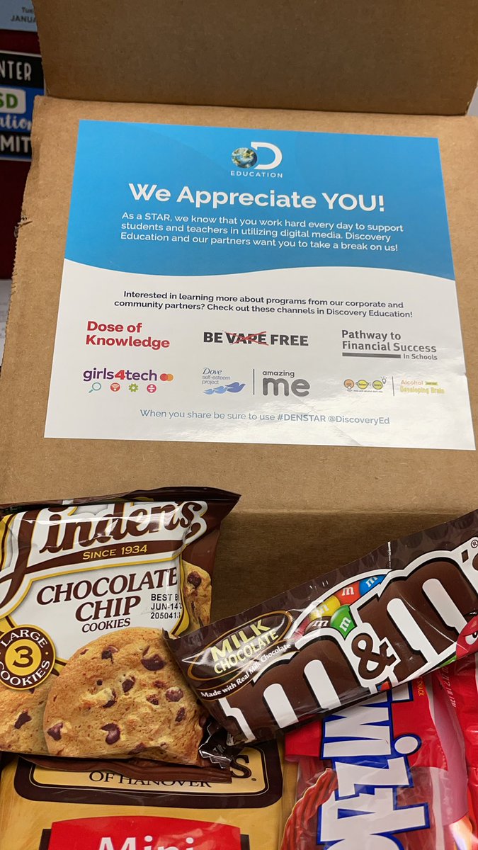 dstrickl1's tweet photo. Thanks for the treats today and for accepting my #denstar application. @DiscoveryEd @cpmiddle #cpmstrong @nicolalapoint72 https://t.co/V4tySdbkeb