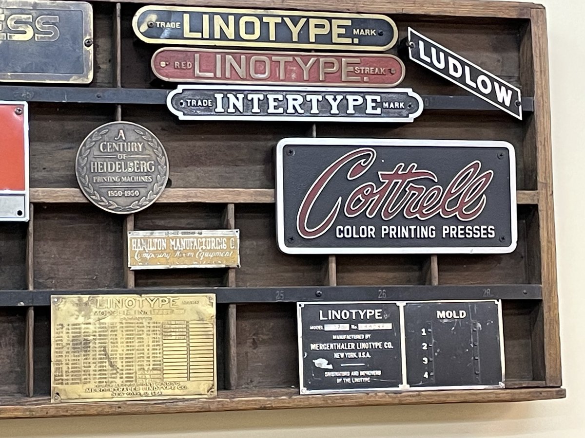 PrintMuseumCA's tweet photo. Ghosts of print shops past 👻
.
.
#Linotype #Intertype #Ludlow #Heidelberg #Hamilton #Letterpress #Printing #Printmaking https://t.co/FLhGiJRkx8