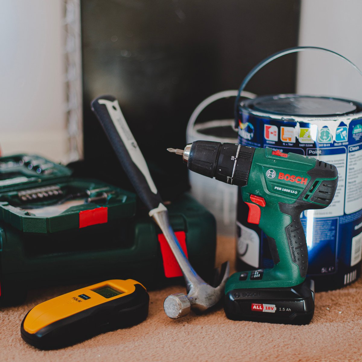 Maybe you have a DIY project or something that you need to repair around the house! So you're considering going out and buying these tools. But let's face it, you may only use these tools once, maybe twice and they are not cheap to purchase. 🛠️⁣⁣ Rent what you need!