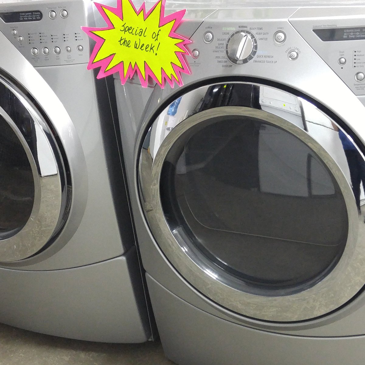 central_appl's tweet photo. SPECIAL OF THE WEEK!! $980
#goaheadandupdatethehouse #savemoneybuyused #reddeerbusiness #projects #householdgoals #summertimeupdates https://t.co/HJ9c3mQAFj