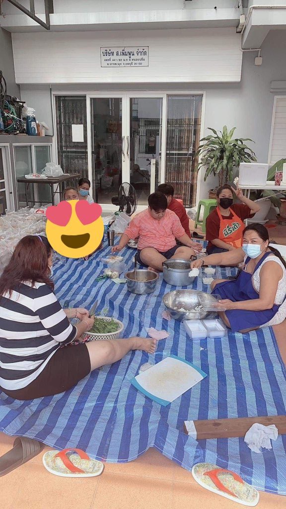 drnssrp's tweet photo. แจกจริงนะงับ รอบที่แล้วไปกัยครอบครัวตอนโควิด เฟด2  รอบนร้ต้องอิ่มใจกว่าเดิม💓💓  ใครอยากทำบุญสมทบทุนบอกได้เลยฮะ https://t.co/e5kFGSeNAb