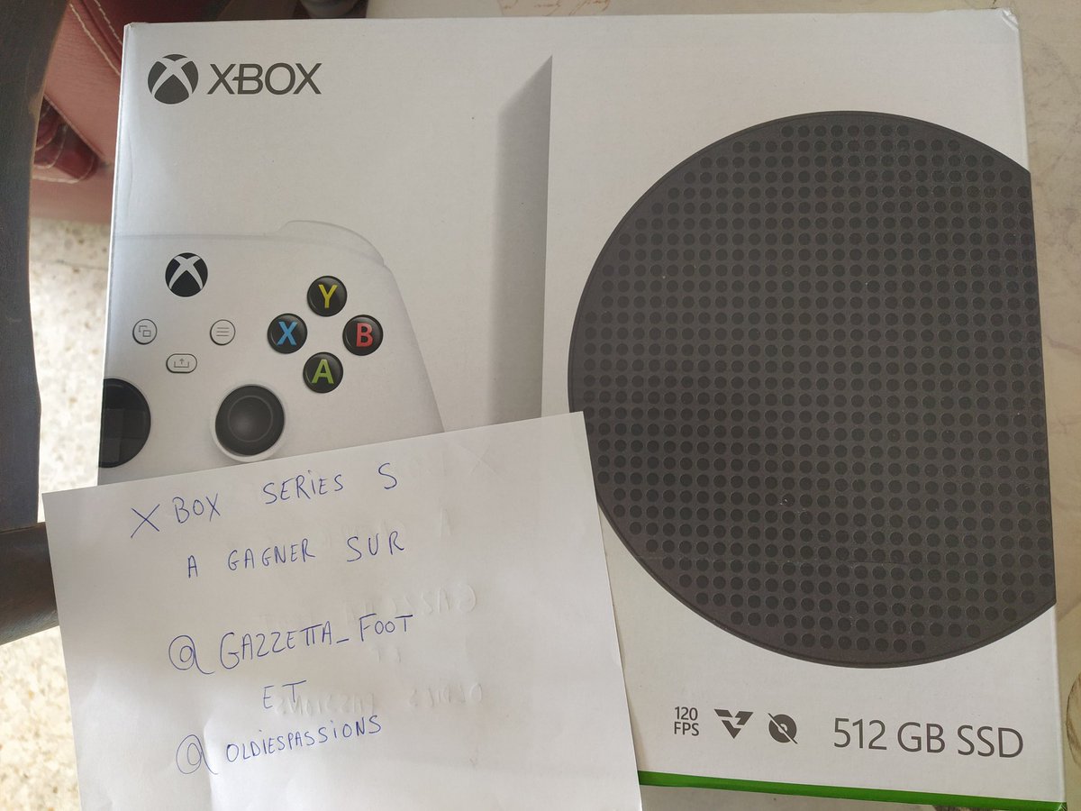 Gazzetta_Foot's tweet photo. 🔥Concours🔥
Tentez de gagner une #XboxSeriesS !

👉Conditions obligatoires👈

Suivre les comptes YouTube et Twitter de @oldiespassions &amp; @Gazzetta_Foot et taguer un ami. 
Fin JC: 23/05
TS: 24/05
#jeuconcours #concours #xbox #ps5 #fifa21 #lot #ligue1 #championsleague #jeu https://t.co/AxyEfgBeGl