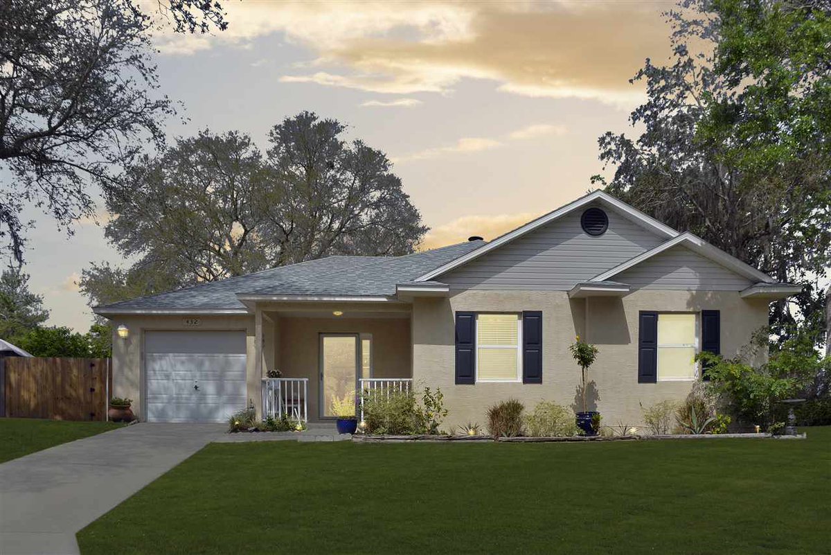 JaneMat99883657's tweet photo. This 3 BED home won't last long! Ping me for details or a showing. #realestate  https://t.co/gz1SP9sm5u https://t.co/dI385AGcsH