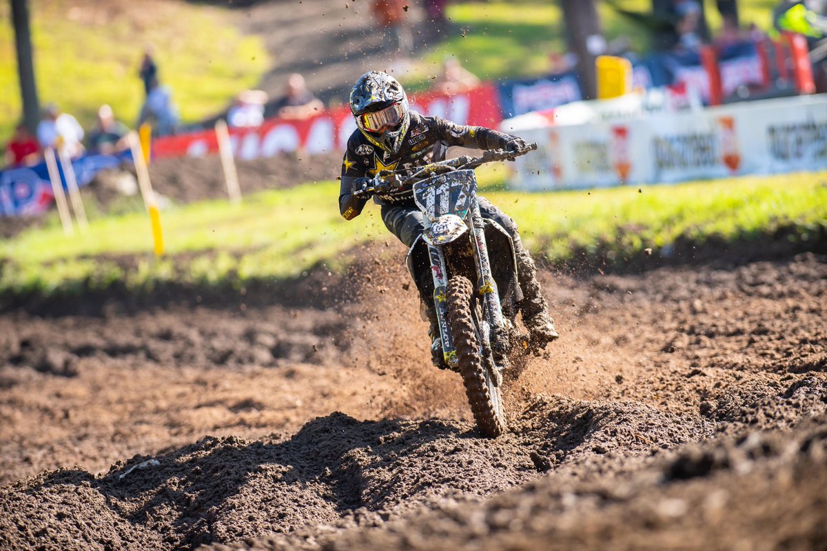 Winner of the 2020 Nicky Hayden Amateur Horizon Award, Stilez Robertson was putting together a solid season last year before a concussion derailed his progress 😤 Expect the sophomore to make up for lost time when the gate drops at Fox Raceway 💪 #LetsTakeItOutside