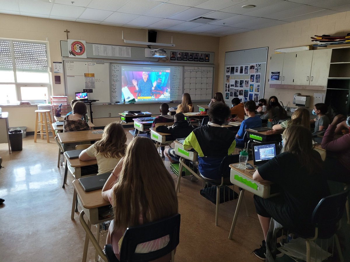 mlang_67's tweet photo. Grade 7s had a virtual live TEAMS meeting with Canadian author Marty Chan. Great story teller. Inspired student to read and write. St. Gabriel. https://t.co/vJSdmbx5pr