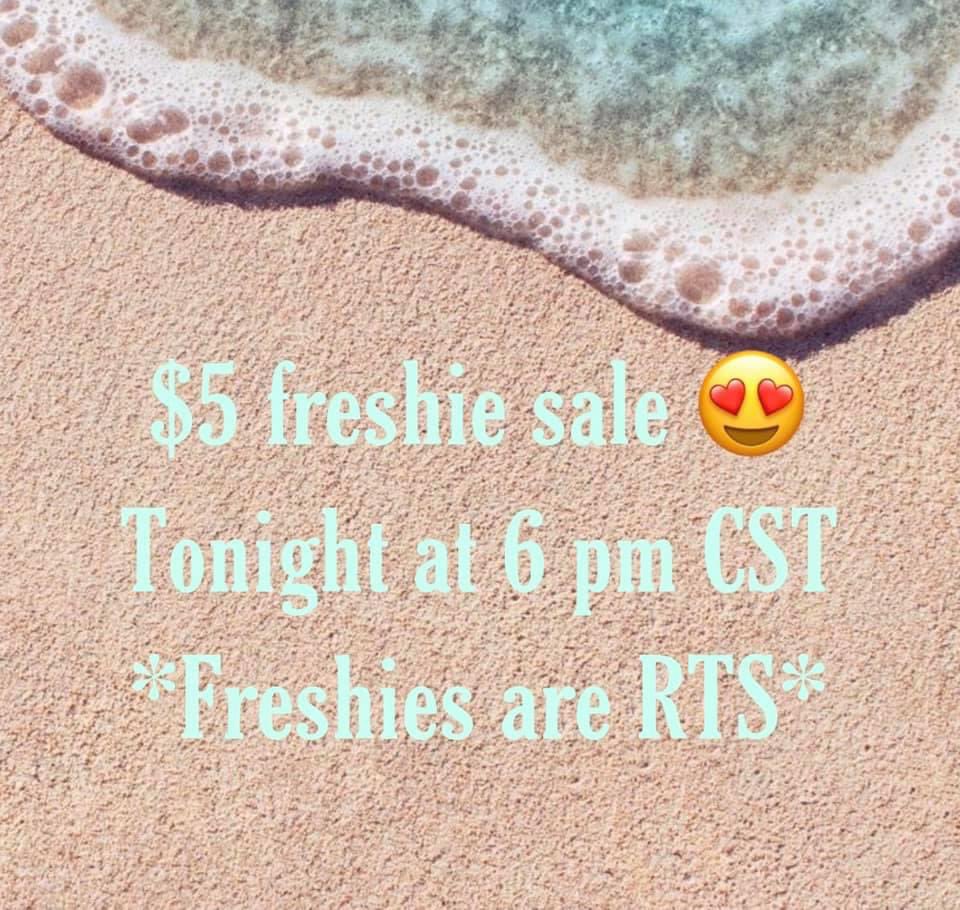 bowsbyamorie's tweet photo. Freshie sale tonight at 6 pm CST! All freshies are RTS 💗 

Did I mention they are only $5 each 🤩 

https://t.co/to4DXbHqi2 https://t.co/JX3sJQG6za