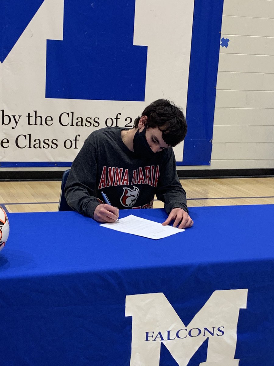 MashpeeAthletic's tweet photo. Gabe Tellez- Anna Maria College- Soccer https://t.co/Hp2lmE7coU
