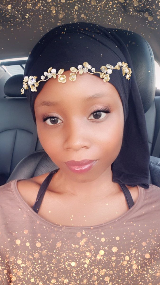 Bodeshious_Beut's tweet photo. #ArewaTwitter, it's that time of year for us to show up and show out again.
#EidMubarak #EidalFitr #HappyEid https://t.co/uPsGLx2szP