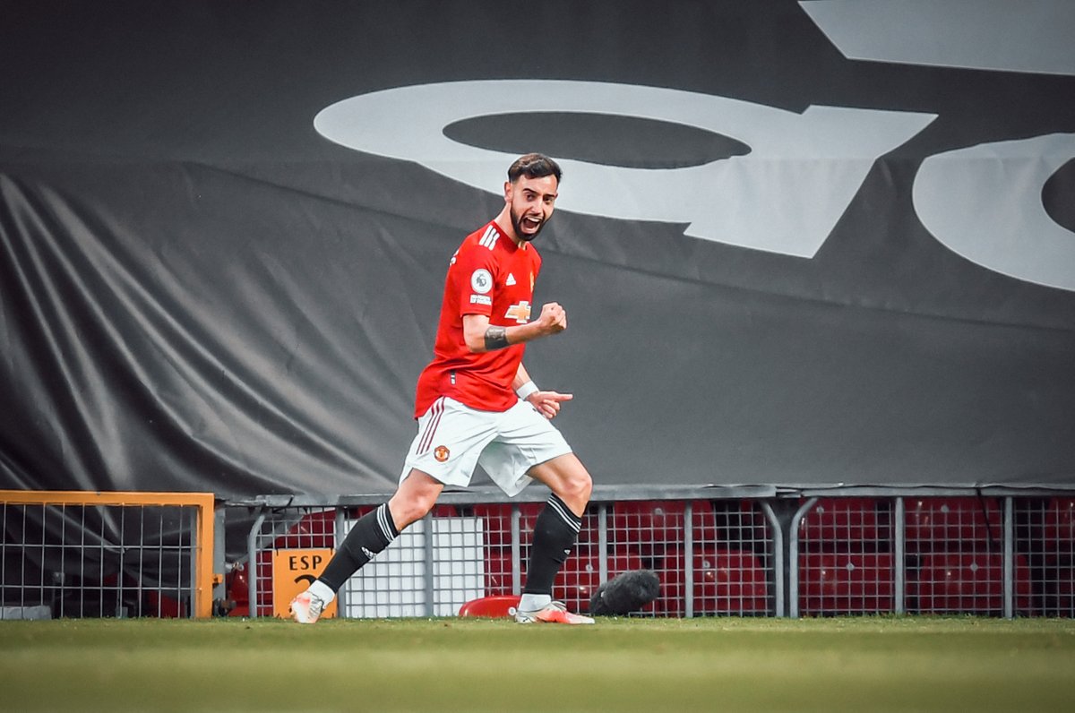 UnitedStandMUFC's tweet photo. Bruno Fernandes has scored 28 goals in all competitions this season, the best ever in a single season by a Premier League midfielder. #mufc https://t.co/QhEYfQZJQP