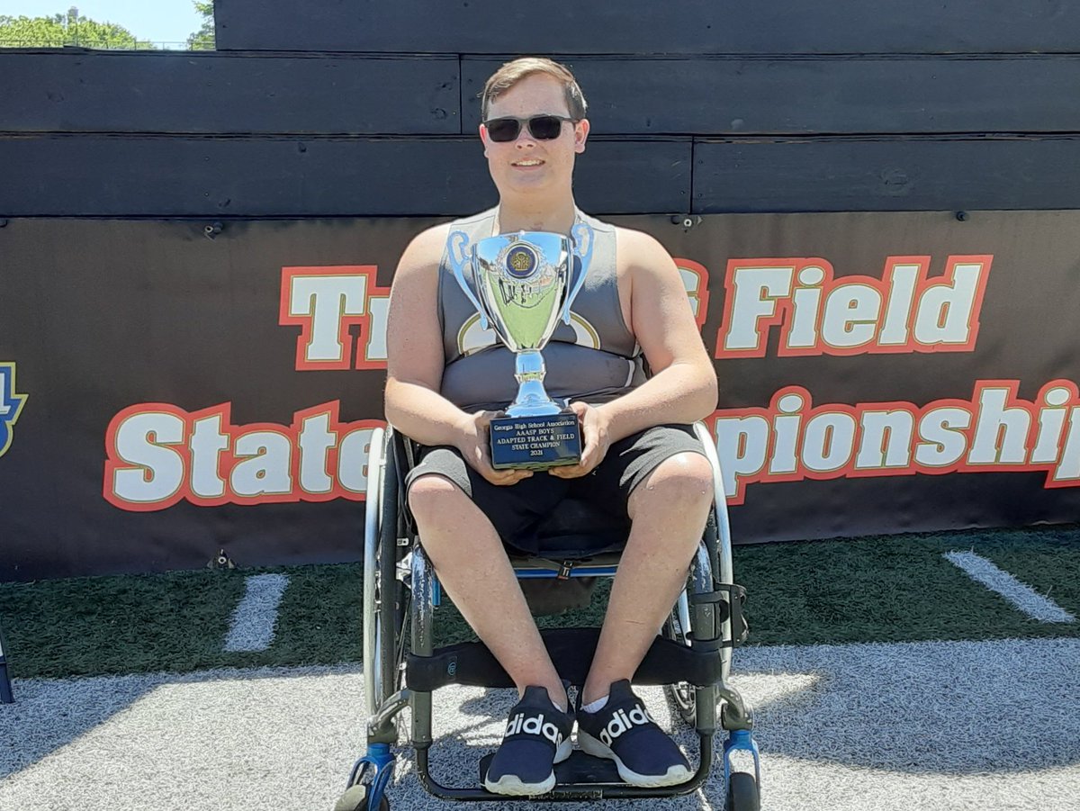 CoachStokowski's tweet image. REIGNING...
DEFENDING...
UNDISPUTED...
AND STILL!!! 🏆🥇

Class 2 Wheelchair Shot Put Champion of Georgia: Pepperell High School's Cade Maynor!

He also extended his GHSA Class 2 record with a put of 20-00!