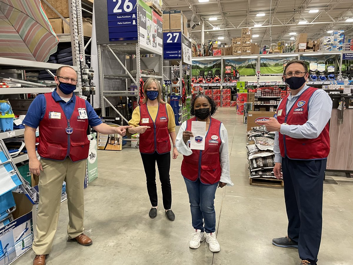 Delean a superstar lead and credit captain!! Nice job <a href="/BenitoKomadina/">Benito.Komadina@Lowes</a> <a href="/CorrieGrammer/">Corrie Grammer</a> <a href="/Mr_DerrickGrice/">Derrick Grice Sr.</a> <a href="/PregentChris/">Chris Pregent</a> @DavidRamirez624 <a href="/BlueBoxR1/">@BlueBoxR1</a> @LauraG813R1