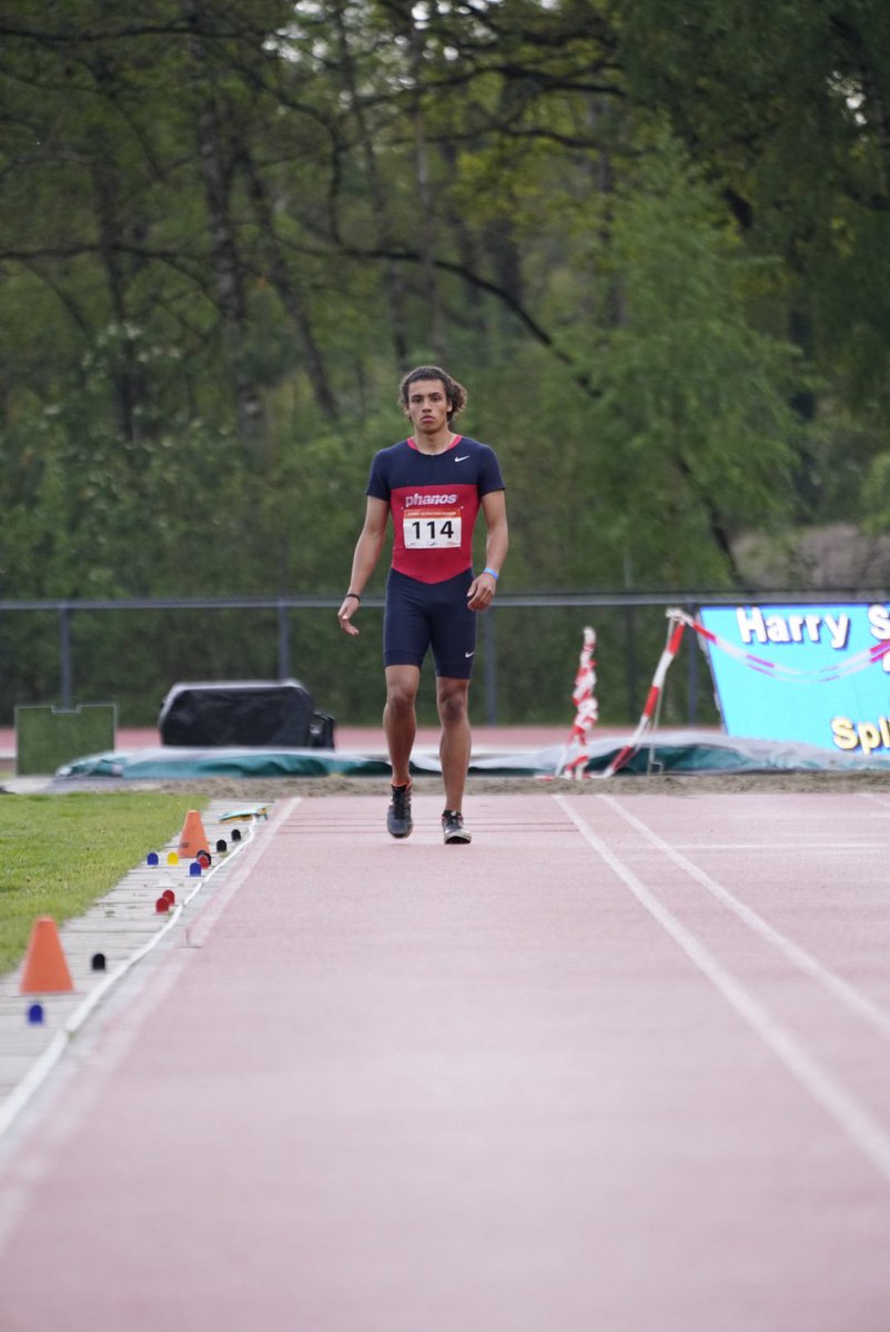 Prins Hendrik tweet media