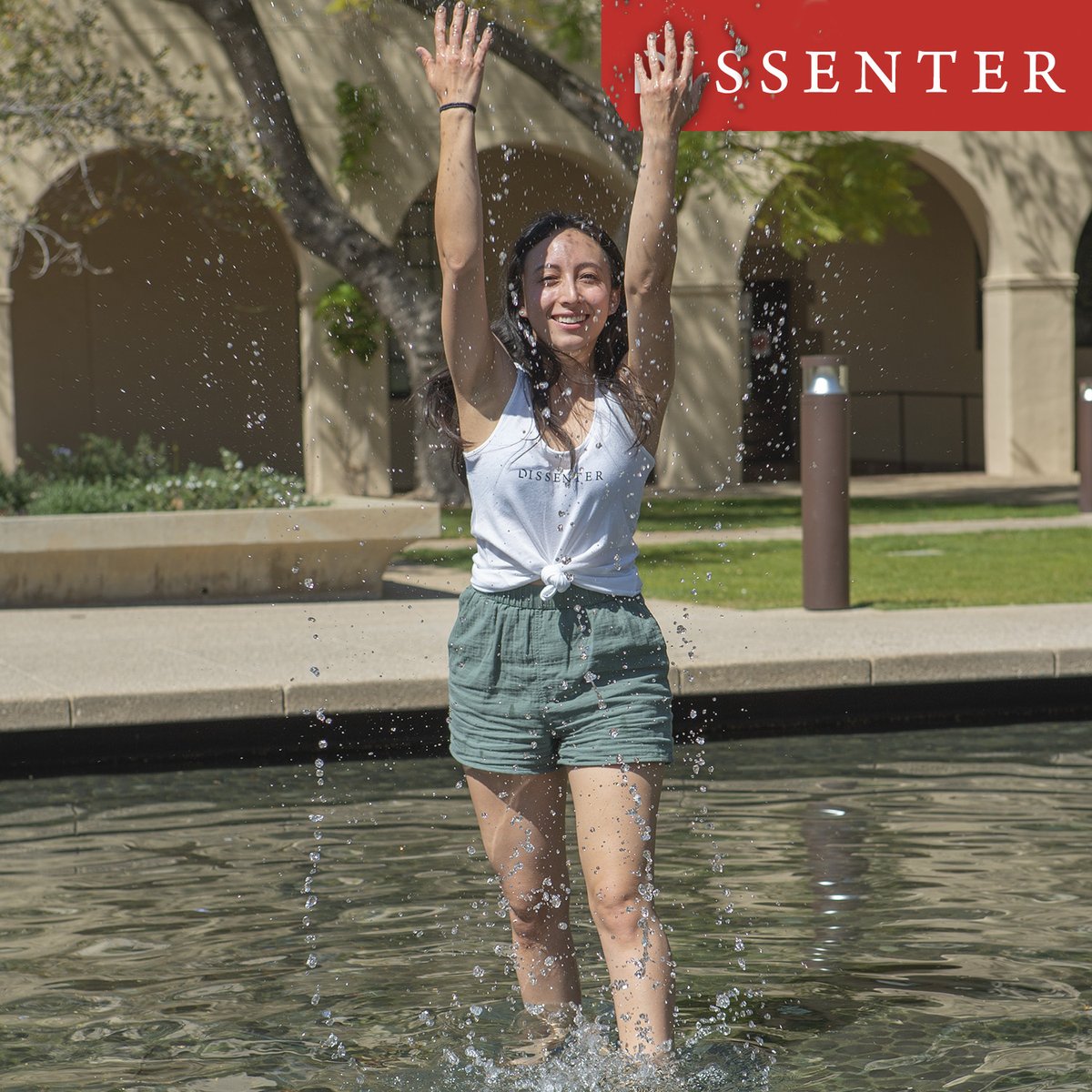 DissenterLA's tweet photo. CDC says us vaccinated folks can go mostly maskless! Woo! Get those vaxes! #dissent #idissent #dissenterLA #dissenter #water #pond #softashell #befree #bethechange #summer #summeriscoming #blm #rbg #summervibes #beach #water #keepgoing @reinabee33 https://t.co/ZY1C3nB9sI