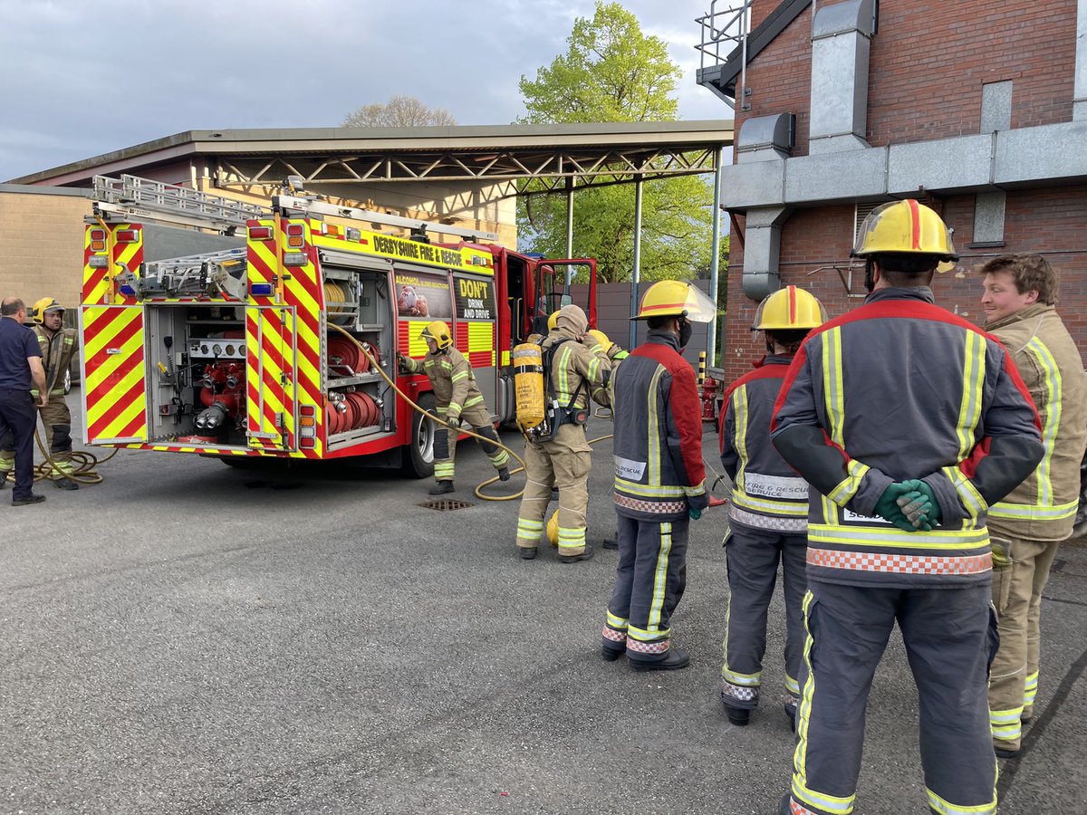 youthdfrs's tweet photo. Big thank you to @crichfire for an amazing opportunity for Ascot Drive Fire Cadets to observe their house fire training drill @NottmRoadFS  @UKFireCadets @DFRSInclusion @DerbyshireFRS @GavinGtomlins @AscotFire https://t.co/k42bB6OPvU