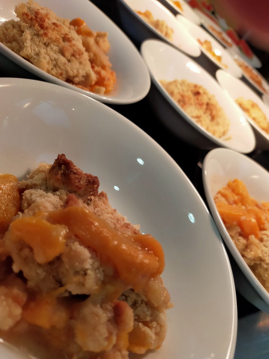 AndrewS04369390's tweet photo. Tonights supper service at Bede's @MarkGreenfiel12 @ABundy @Pook1000Sarah @MarkAtk11580716 @rharte31 @DanielCollier84 @DamianBlake4 @richardt123 @BedesHead @BedesCatering @bedesnews https://t.co/Q3sWa29koD