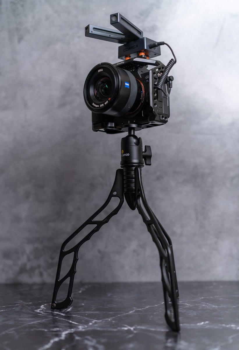 Comica Audio (@comica_audio) on Twitter photo Compact Setup made up my day! from <a href="/924photography/">Keydrin Franklin</a>
Microphone: Comcia Traxshot
Camera: <a href="/Sony/">Sony</a> A7S
Lens: <a href="/ZEISSLenses/">ZEISS Camera Lenses</a> Batis 25mm f/2
Rig: <a href="/SmallRigs/">Smallrig</a>
Tripod: <a href="/switchpod/">SwitchPod</a> Compact Setup made up my day! from <a href="/924photography/">Keydrin Franklin</a>
Microphone: Comcia Traxshot
Camera: <a href="/Sony/">Sony</a> A7S
Lens: <a href="/ZEISSLenses/">ZEISS Camera Lenses</a> Batis 25mm f/2
Rig: <a href="/SmallRigs/">Smallrig</a>
Tripod: <a href="/switchpod/">SwitchPod</a>