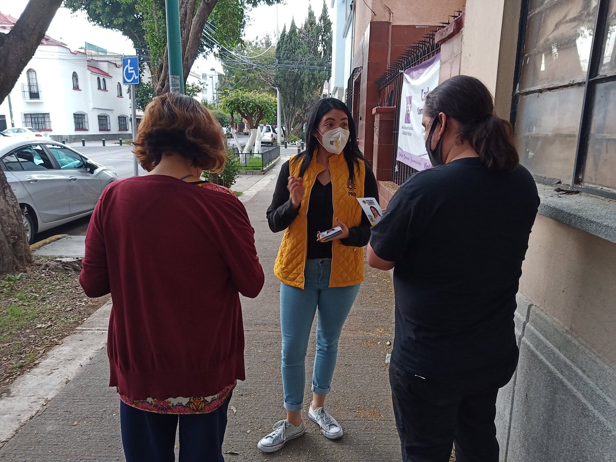 paulinacPRD's tweet image. Con firmeza vamos a legislar para reconstruir nuestro tejido social por medio de iniciativas transversales que garanticen un correcto desarrollo social con calidad de vida.
¡Nos vemos en el #CongresoCDMX!
#PoderPRD #VotaPRD
