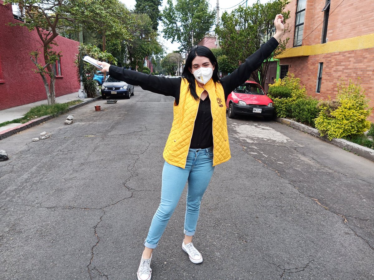 paulinacPRD's tweet image. Con firmeza vamos a legislar para reconstruir nuestro tejido social por medio de iniciativas transversales que garanticen un correcto desarrollo social con calidad de vida.
¡Nos vemos en el #CongresoCDMX!
#PoderPRD #VotaPRD