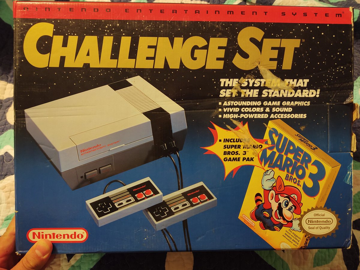 SorAuron's tweet photo. So this happened today...a long dramatic story behind it which I will share in my next video....super drama...got a great deal though! #RETROGAMING #Retro #nintendo #challengeset #MarioBros https://t.co/p6bS2ttkv3