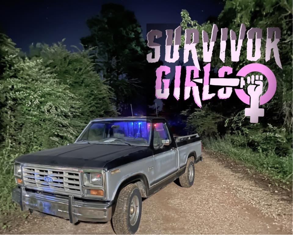 SurvivorGirls1's tweet photo. Nothing like spending all night on a lonely dirt road… 5am to bed - 9am back to hustlin… #MakingMovies #GirlsSlay #SurvivorGirls

https://t.co/OevyZi4Jqw https://t.co/5o8NeVWHH0