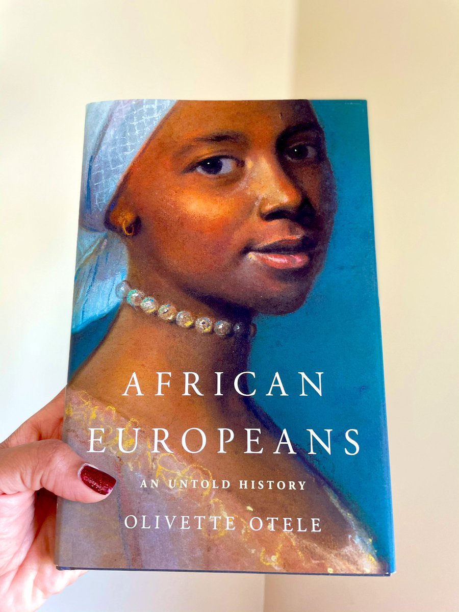 This book arrived in the mail today and made me enormously happy. So excited! 🙌🏾 #History https://t.co/fE3o6MoWqB