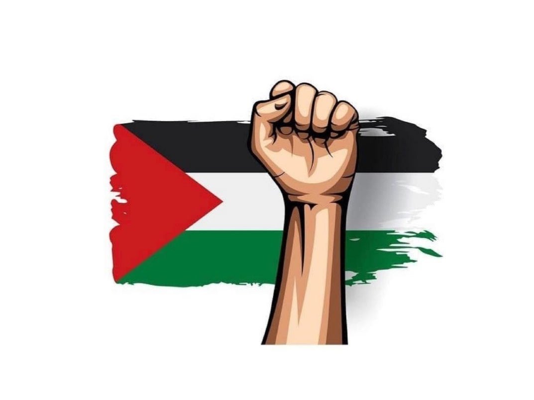 İşgalci İsraill Askerleri Gazze’ye girdi.  #GazaUnderAttack etiketini dünya gündemine sokmamız lazım!