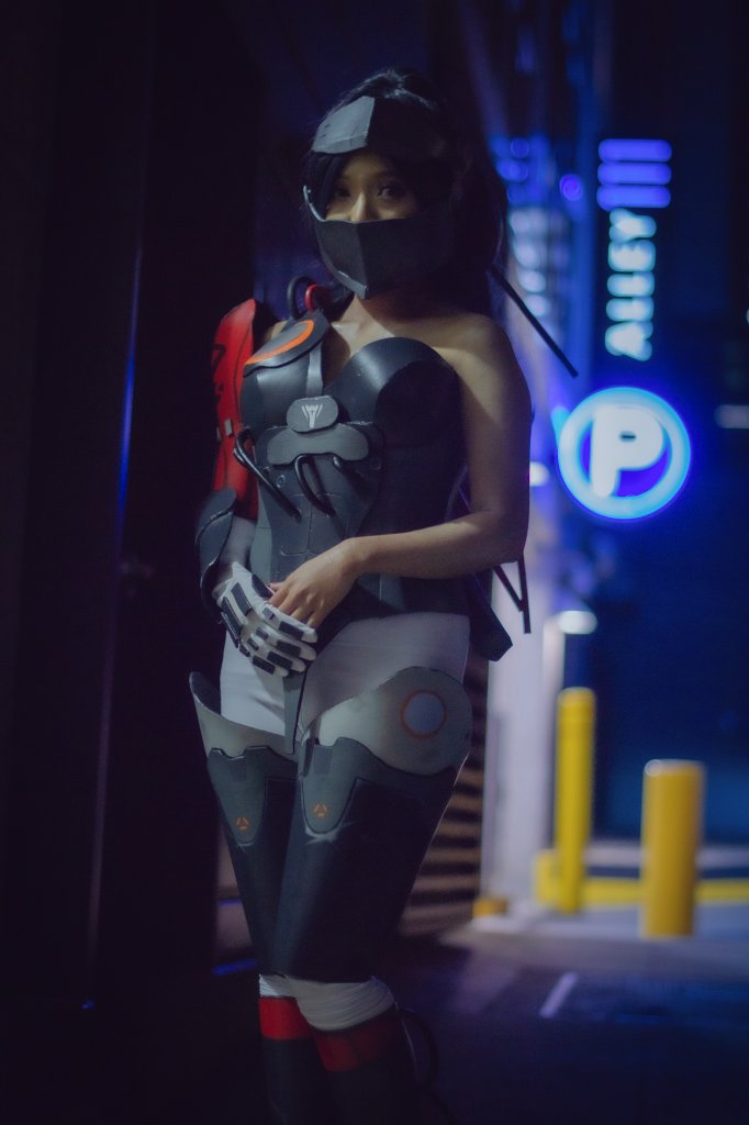 8bitpink's tweet photo. Today's the day!!! I am so excited and nervous and happy and aaaa! I've been invited to wear my Overgrown Bastion to the virtual red carpet of #themeigala at 4pm PT/ 7pm ET! Stream it live directly at https://t.co/wDBpwCNB8a 💙 #OWL2021 https://t.co/ze30TDFaeo