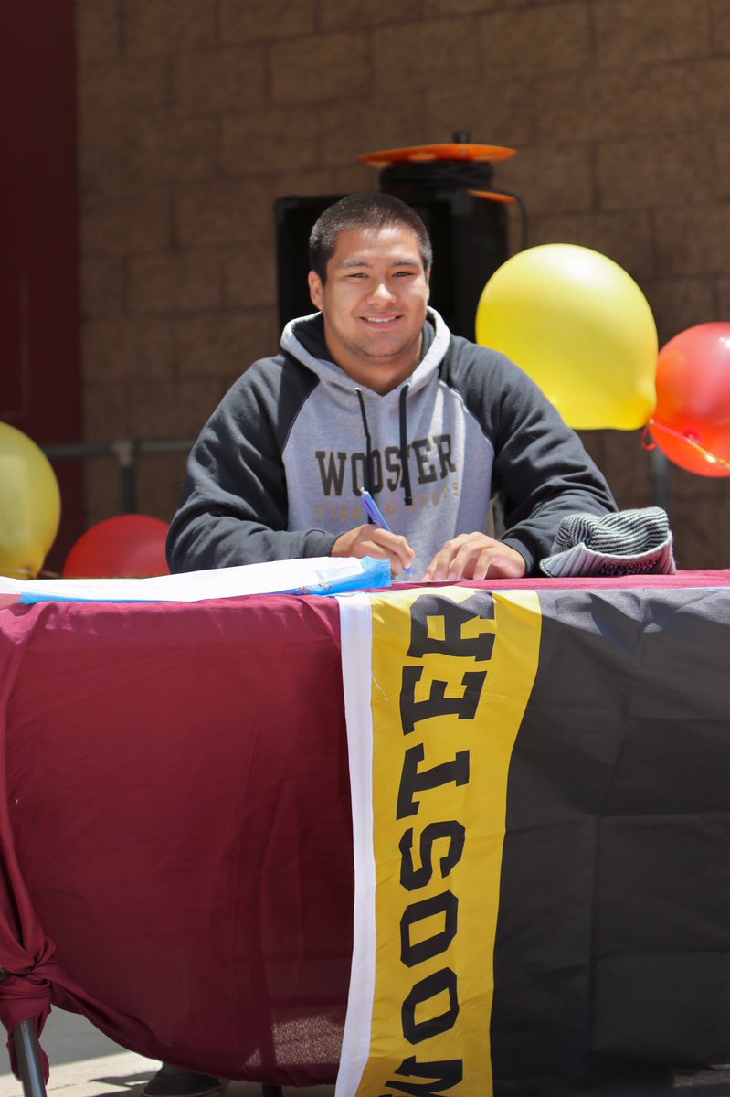 OceanViewHS's tweet photo. We were honored and proud to celebrate our senior athletes on Signing Day!

Michael da Rosa - Nebraska Wesleyan, football
Hunter Arce - Wooster, football
Katelyn Taylor -Oliver Nazarene, volleyball
Desyree Arizmendi - La Verne, softball https://t.co/76HVQLIg1k