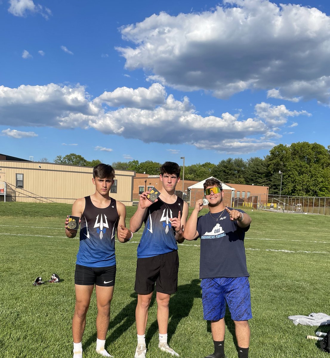 HammHSBoysTrack's tweet photo. Boys have a great day at the @DelseaTrack Crusader Field Event. Connor Wright takes first in Long Jump, Austin Hudak takes 1st in Javelin and Michael Dogostino takes 2nd in Javelin. #BlueDevilsPride https://t.co/9ZWEA0sJHo