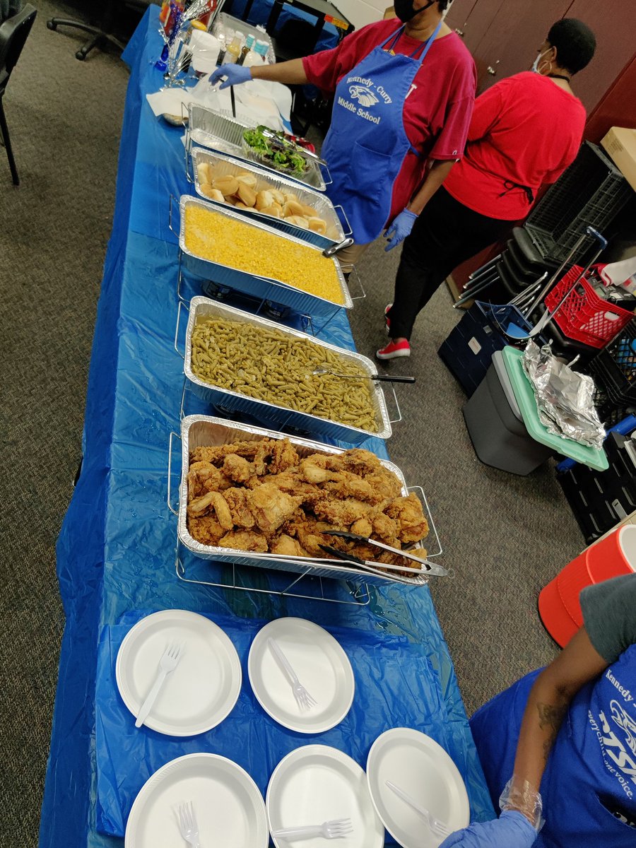 MiddleCurry's tweet photo. We are cultivating a campus culture of cultural inclusiveness where differences are celebrated and not looked at as a deficiency. Our African American Success Initiative led by Mr. Willie Hinchen is one way that we empower our students. @AIM2_0 @TheModel_8 @DISDREO @dallasschools https://t.co/is4tH7C5x9