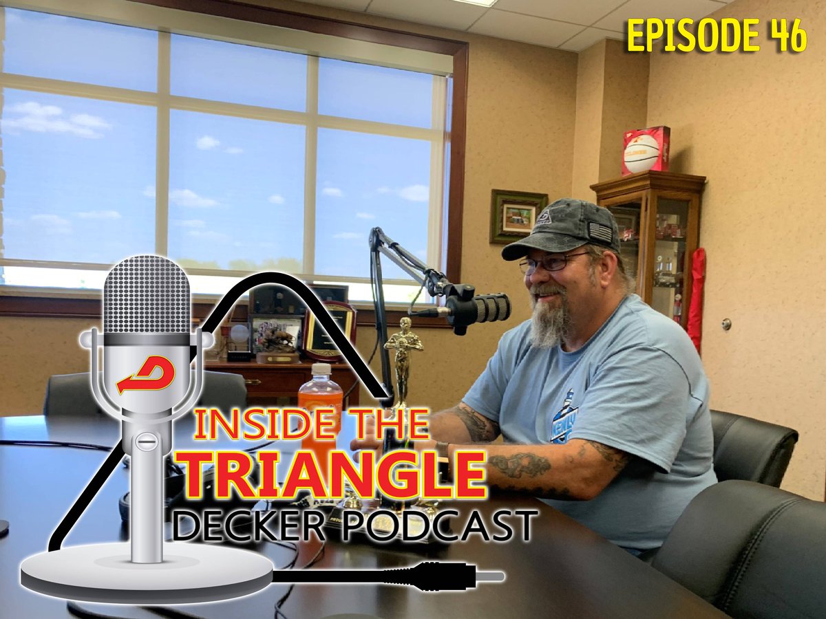 DeckerTruckLine's tweet image. Tim Olden joins host Darin Ladlie to talk about the East Coast Truckers Jamboree that Tim attended last week!
Tim was proud to showcase his 2012 Peterbilt 386.  

 anchor.fm/deckertrucklin…

#InsideTheTrianglepodcast
#InsideTheTriangle 
#DeckerTruckLine #DrivenToBeTheBest