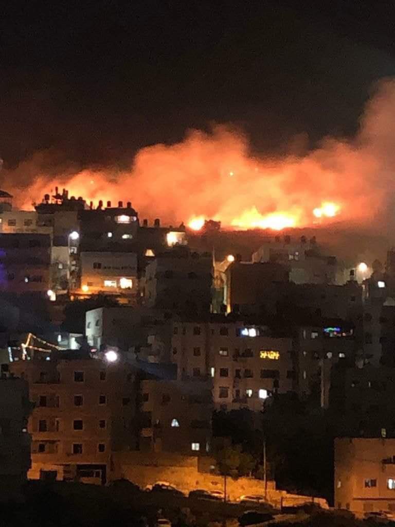 mikailsimsek_'s tweet photo. İşgalci İsrail ordusu Gazze’ye kara harakatı başlattı. Dünya bu vahşeti sadece seyrediyor. Lütfen çok dua edelim dostlar. Gazze için çok zor bir gece...

#GenocideinGaza https://t.co/BLxRFGf6iH